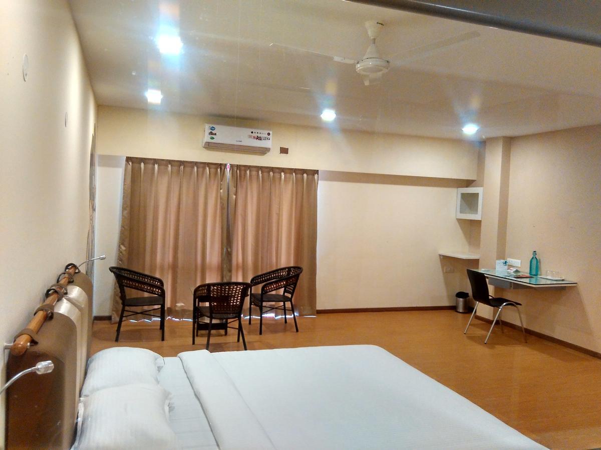Villa Park Mysore Eksteriør bilde